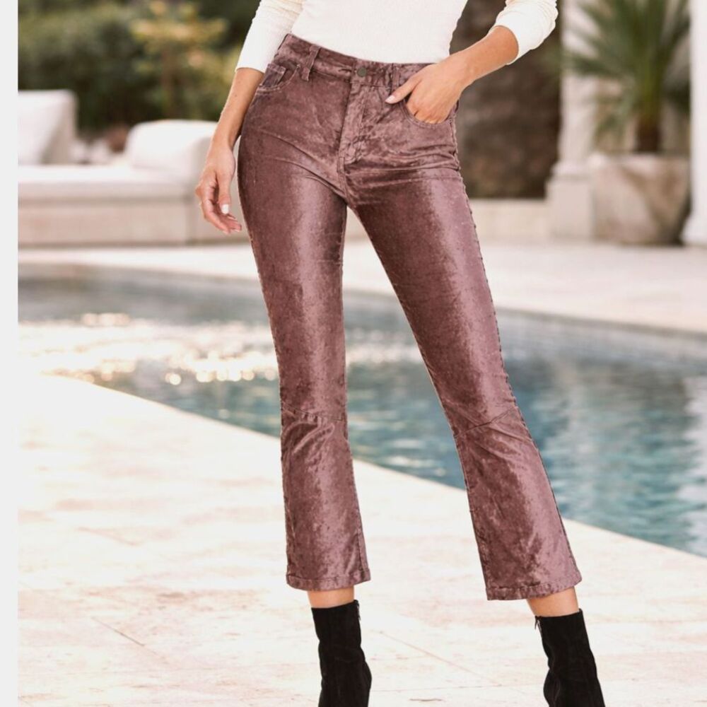 Free People Crushed Velvet Pants Size 28 – Mauve